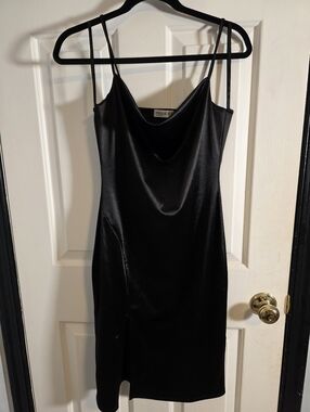 Popular 21 Black Cowl Slip Dress W/ Side Slit Black Size Medium